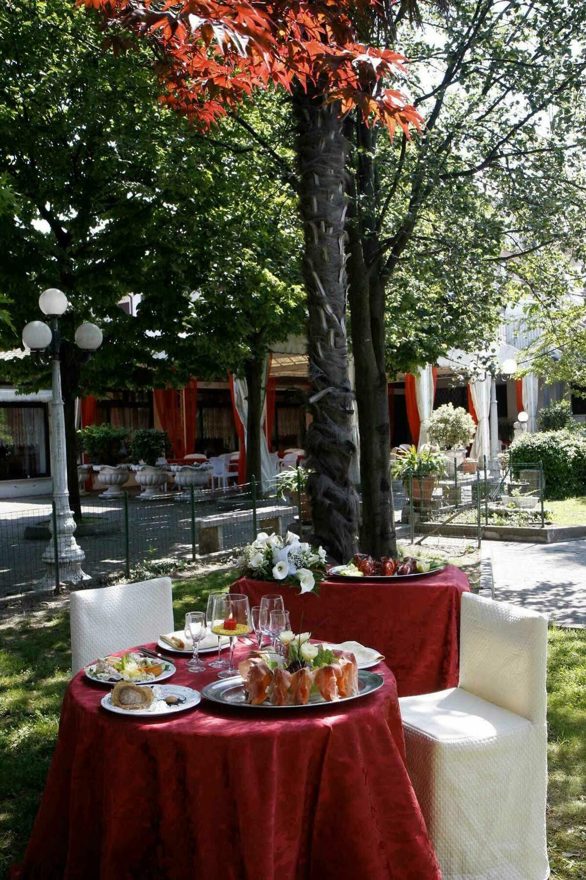 Hotel Bracco Loreggia Екстер'єр фото